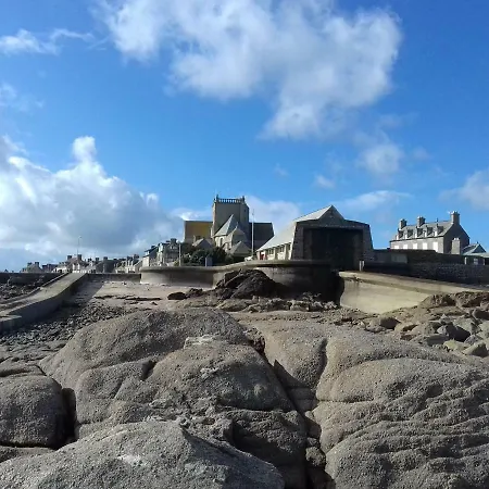 Mh, Logeren Bij Nederlanders Dichtbij Sainte Mere Eglise In Normandie *